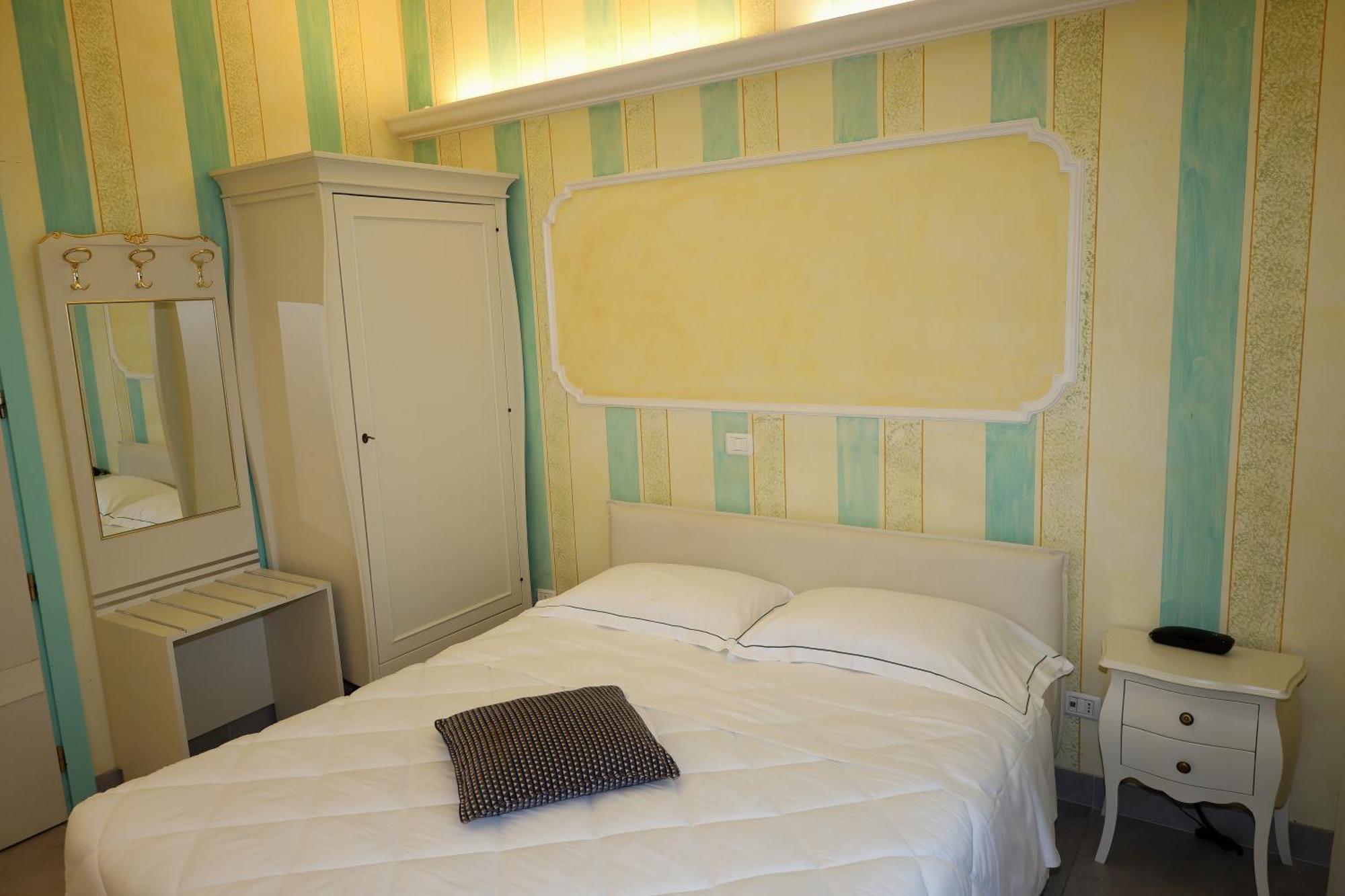 Hotel Ristorante Continental Osio Sotto Luaran gambar